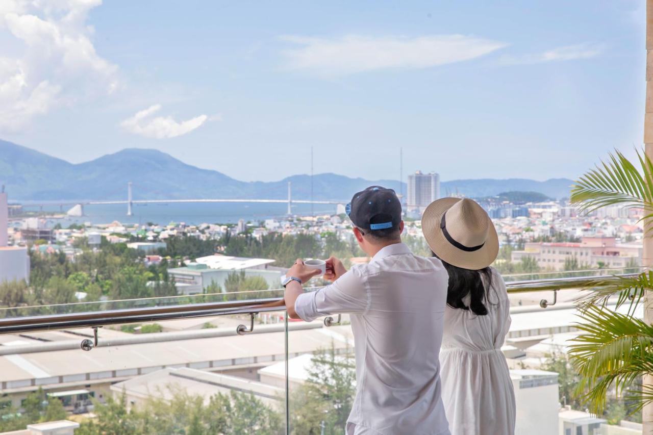 Bliss Luxury Hotel 다낭 외부 사진