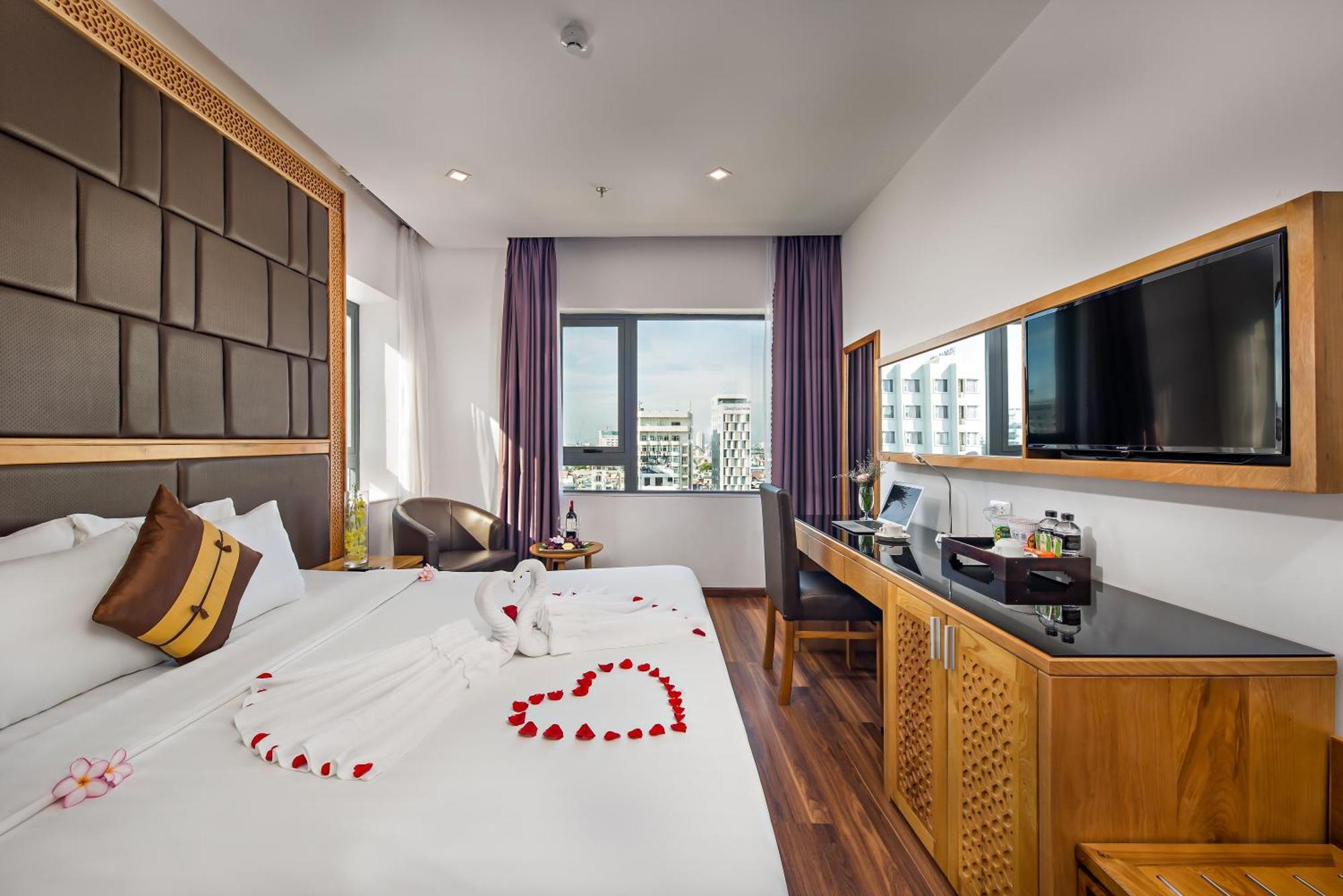 Bliss Luxury Hotel 다낭 외부 사진