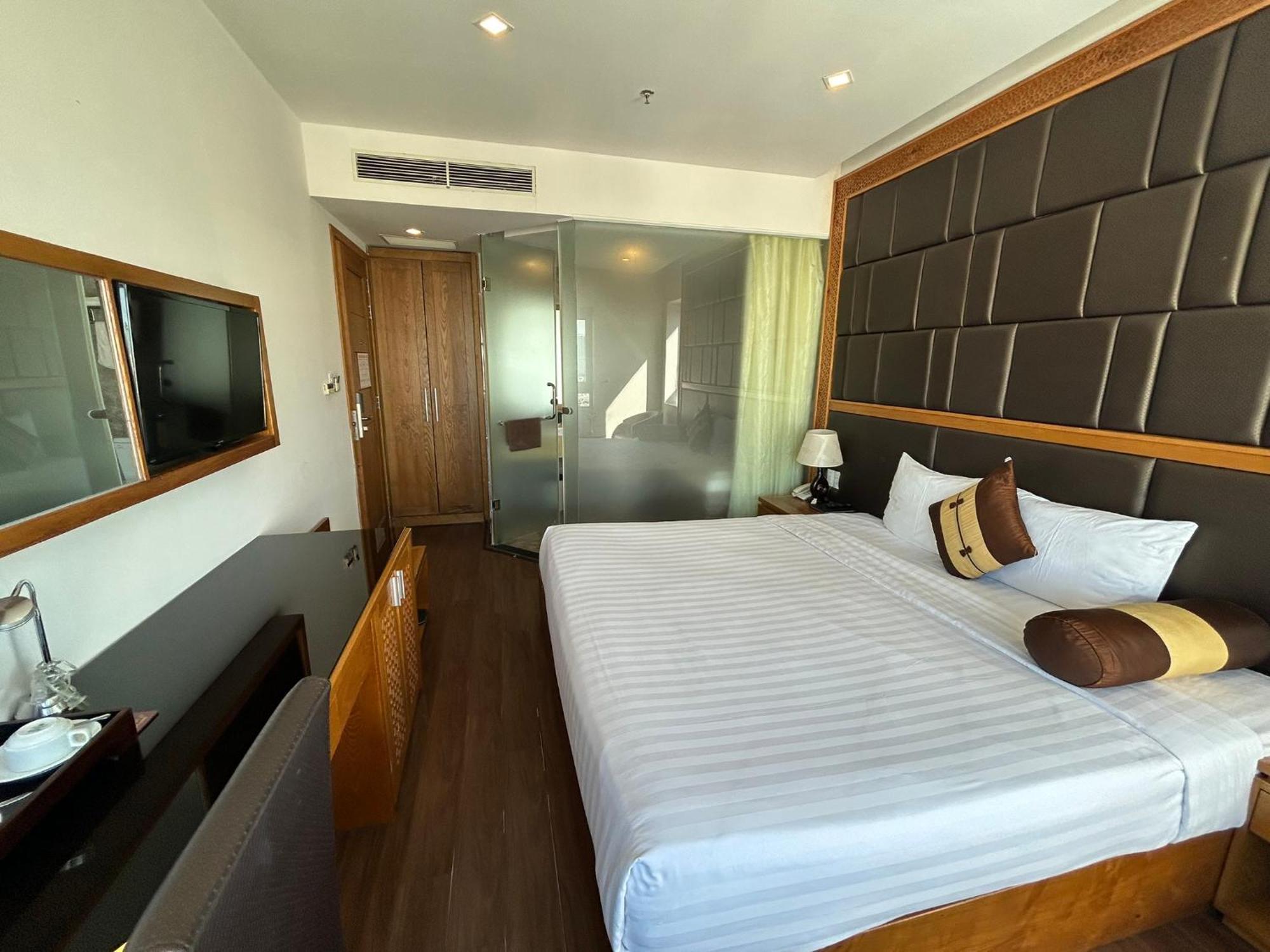 Bliss Luxury Hotel 다낭 외부 사진