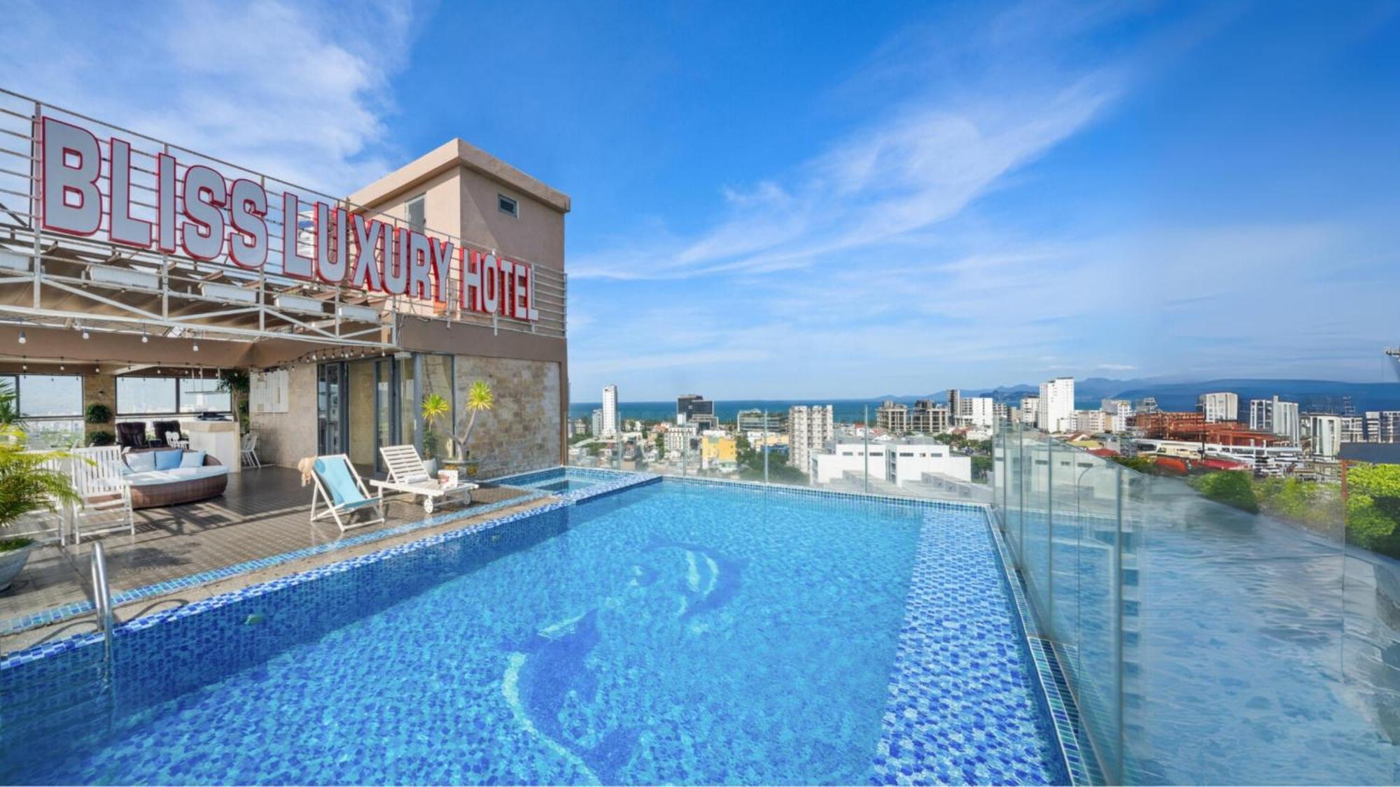 Bliss Luxury Hotel 다낭 외부 사진