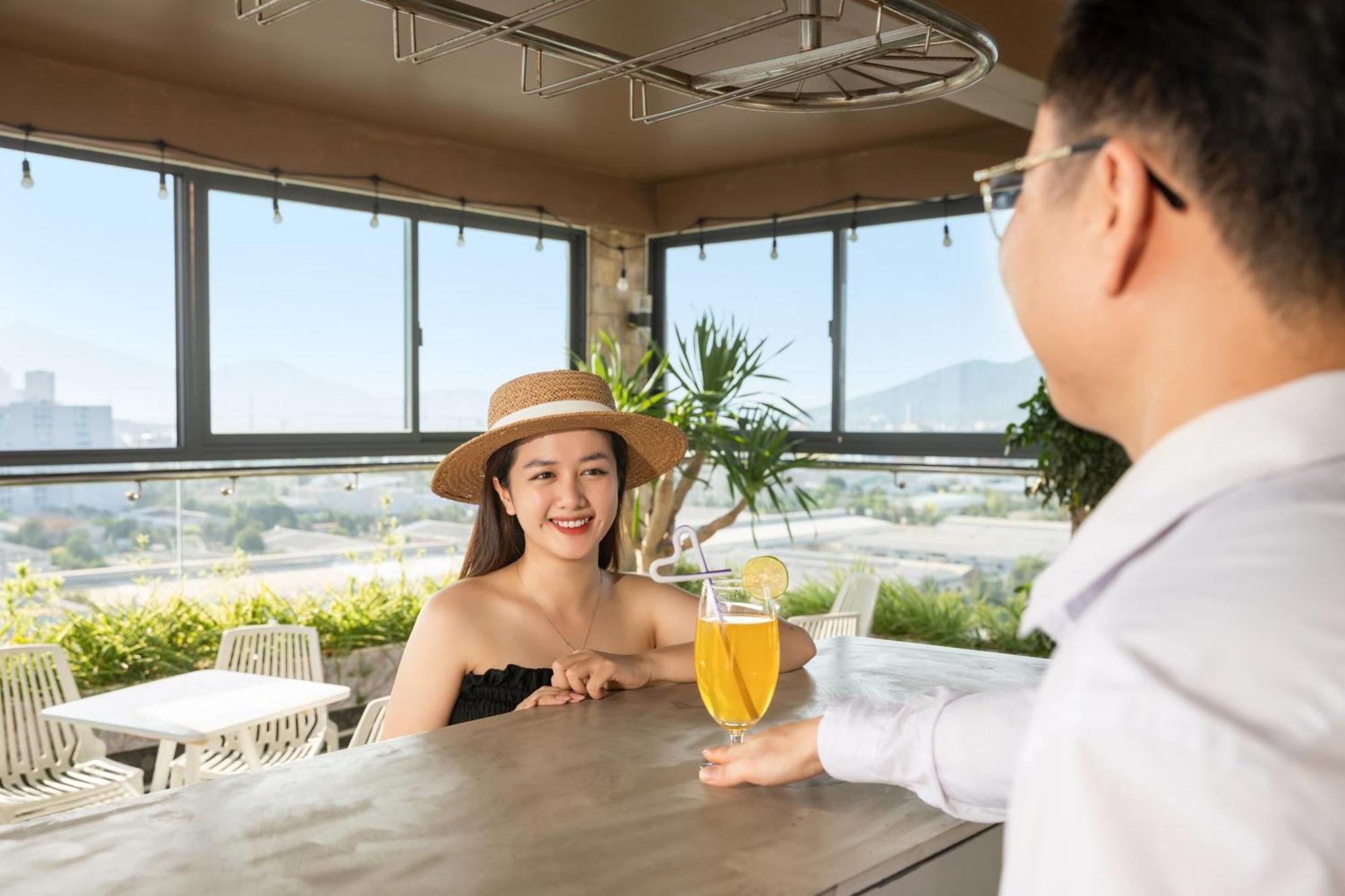 Bliss Luxury Hotel 다낭 외부 사진